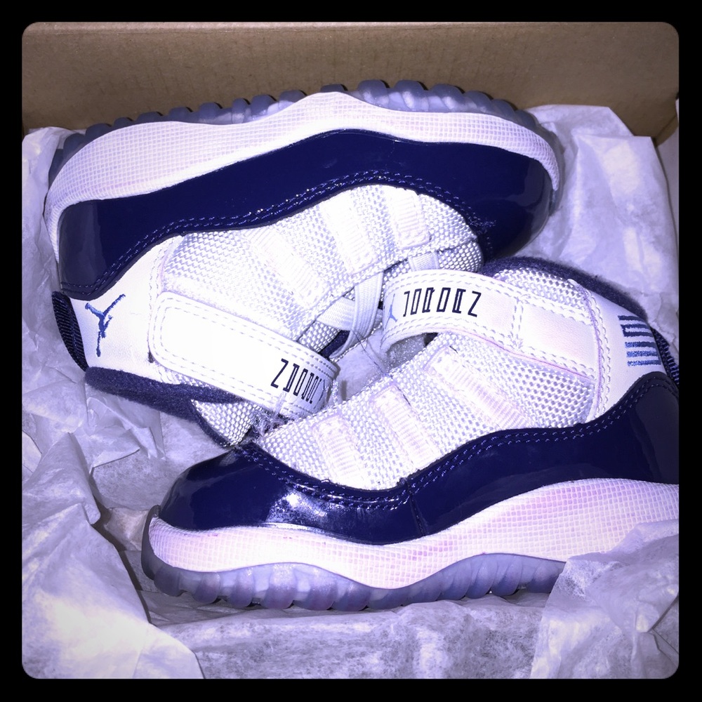 JORDAN Retro 11 WIN LIKE ‘82